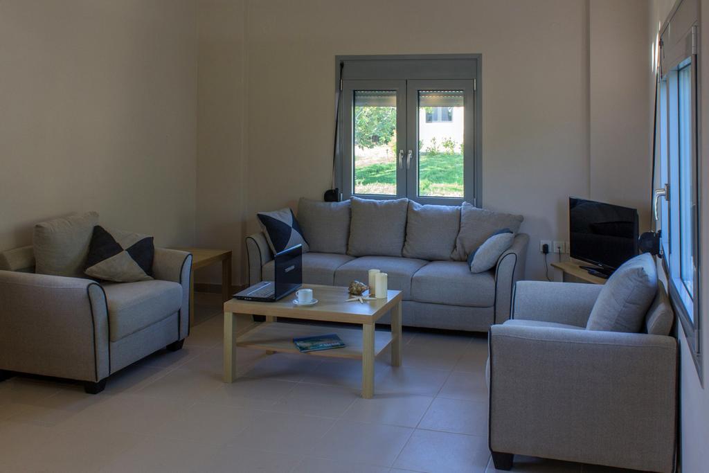Perivoli House B Villa Скала Ересу Екстериор снимка
